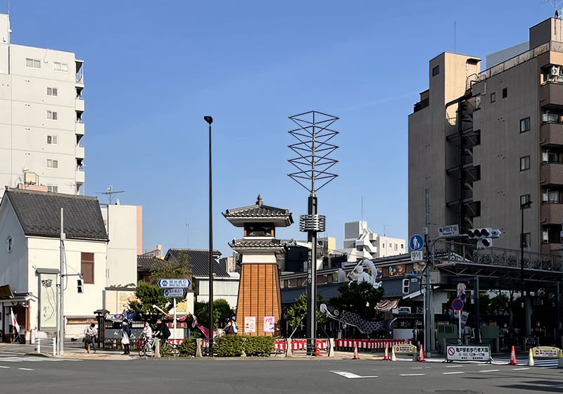 蔵前橋通りから見た亀戸梅屋敷付近のの風景