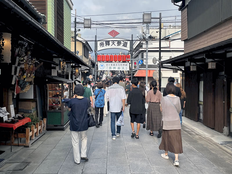 柴又帝釈天参道の風景