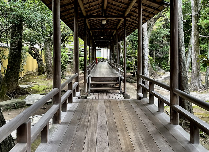 柴又帝釈天 帝釈堂の回廊