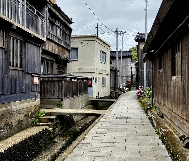 佐渡 宿根木集落の風景