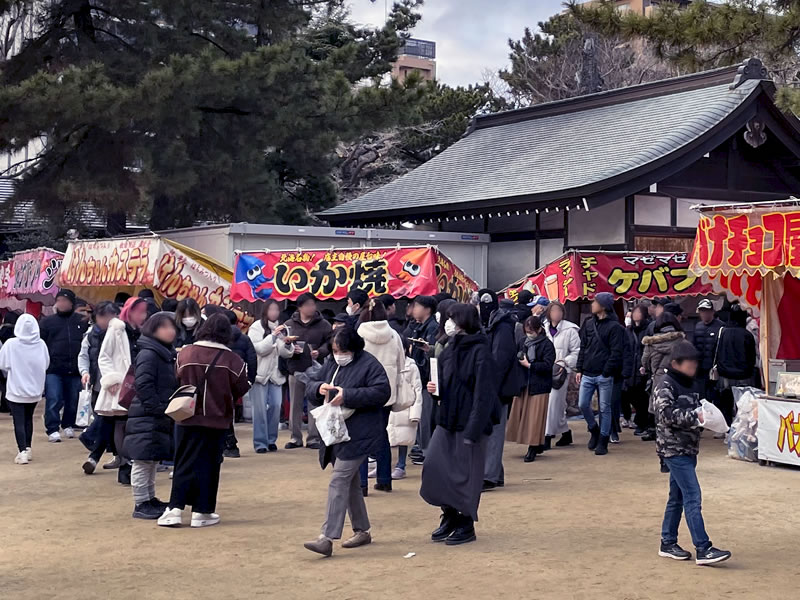 船橋大神宮境内