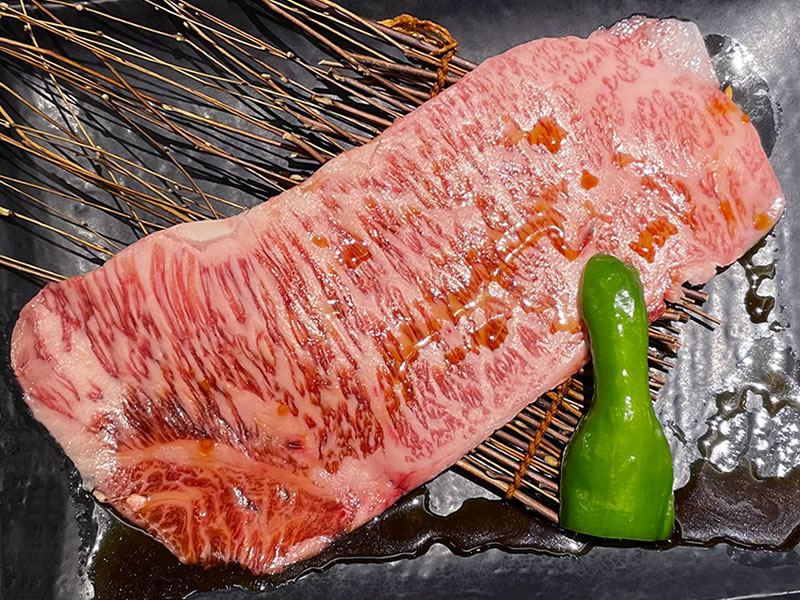 焼肉せんりゅうの和牛サーロイン薄切り